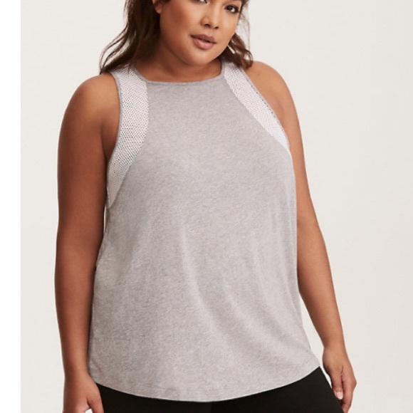 TORRID ACTIVE - MESH INSET TANK TOP - Picture 2 of 5